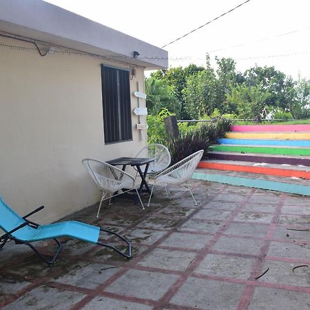 Top Hill Hostel- Martinique- Auberge Dortoir لا ترينيت المظهر الخارجي الصورة